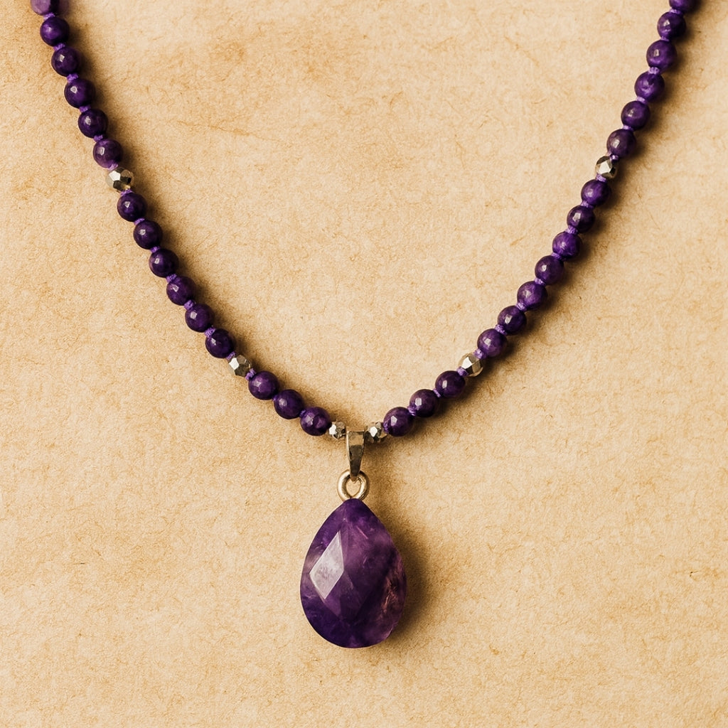 Dreamdrop Amethyst Necklace 4 mm