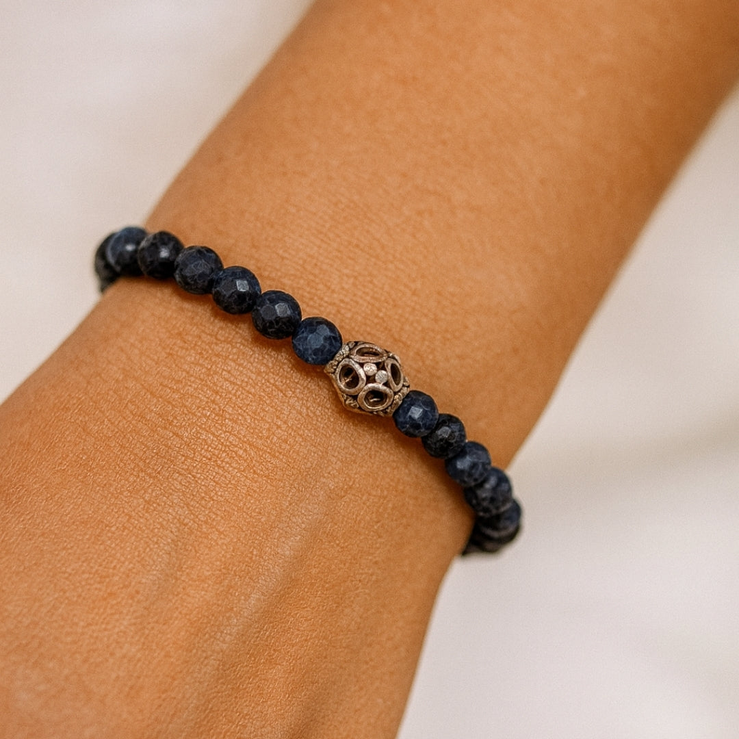 Sapphire Core 925 Sterling Silver Bracelet 6mm Faceted Natural Sapphire 925 Silver Knot Cover Master 33 Energy Code | Royal Wisdom Talisman