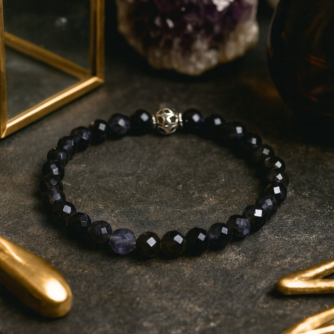 Viking Compass Bracelet – Faceted Iolite 6mm | 925 Silver Knot Cover