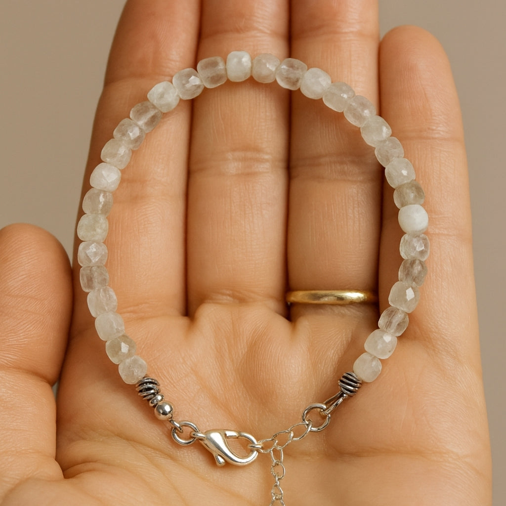 Moonstone Cube Bracelet Cube Cut 4–5 mm | 925 Silver |